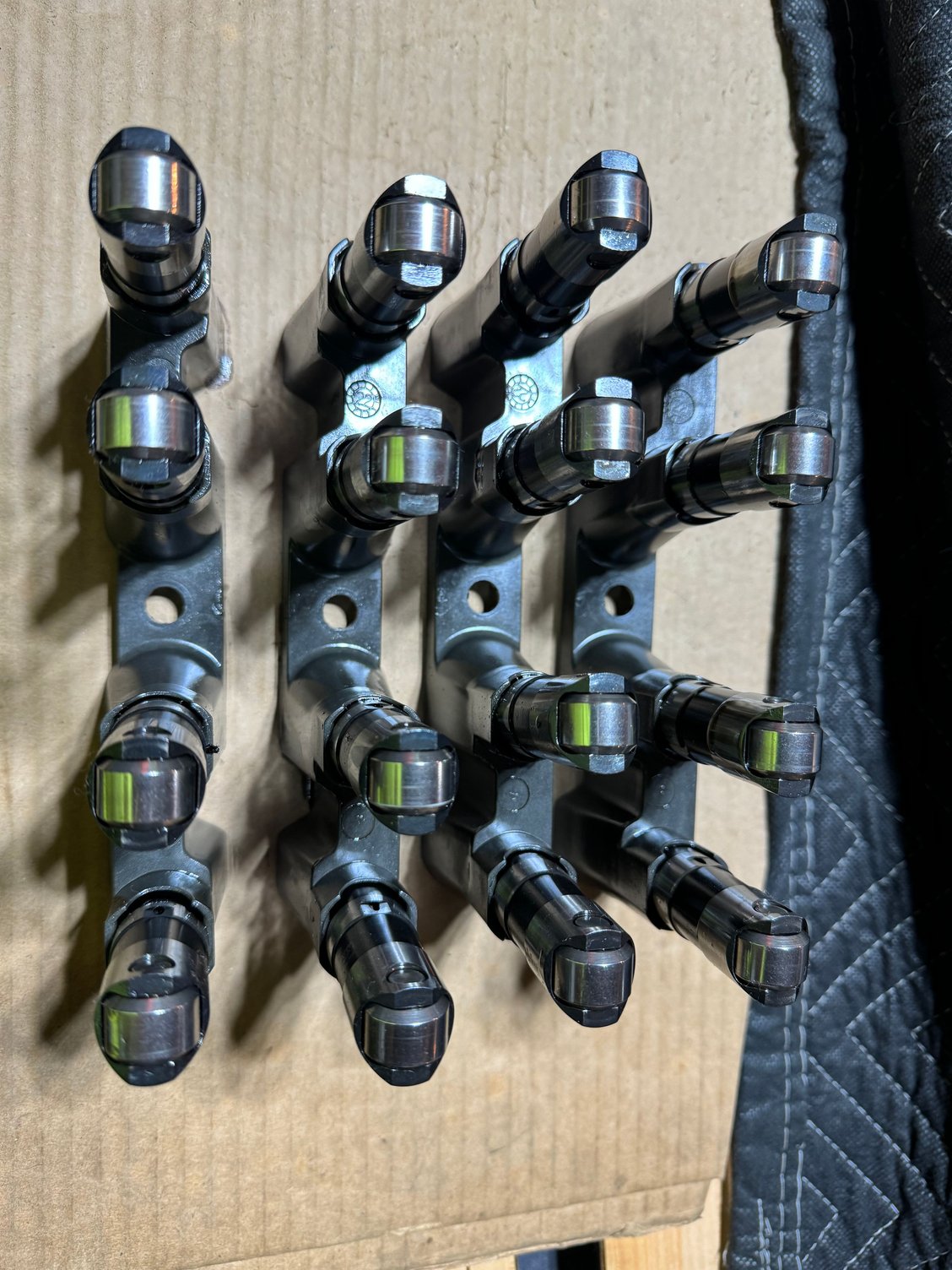 FS (For Sale) Johnson 2110 Lifters + trays with 5k miles