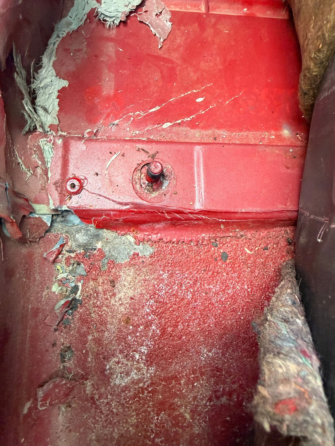 Seat mounting point 
