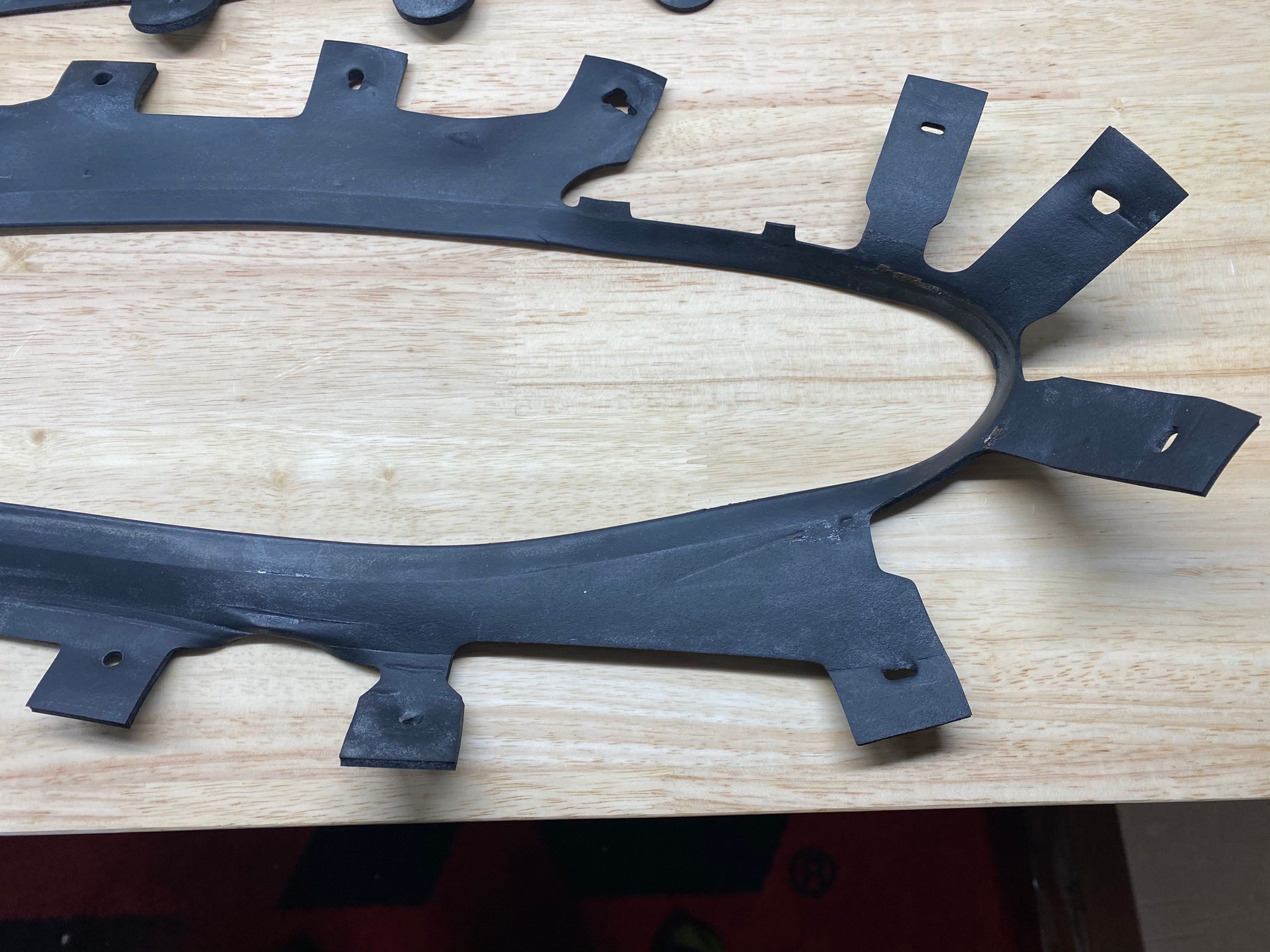 FS (For Sale) Used OEM C6 Headlight Gaskets Pair - CorvetteForum