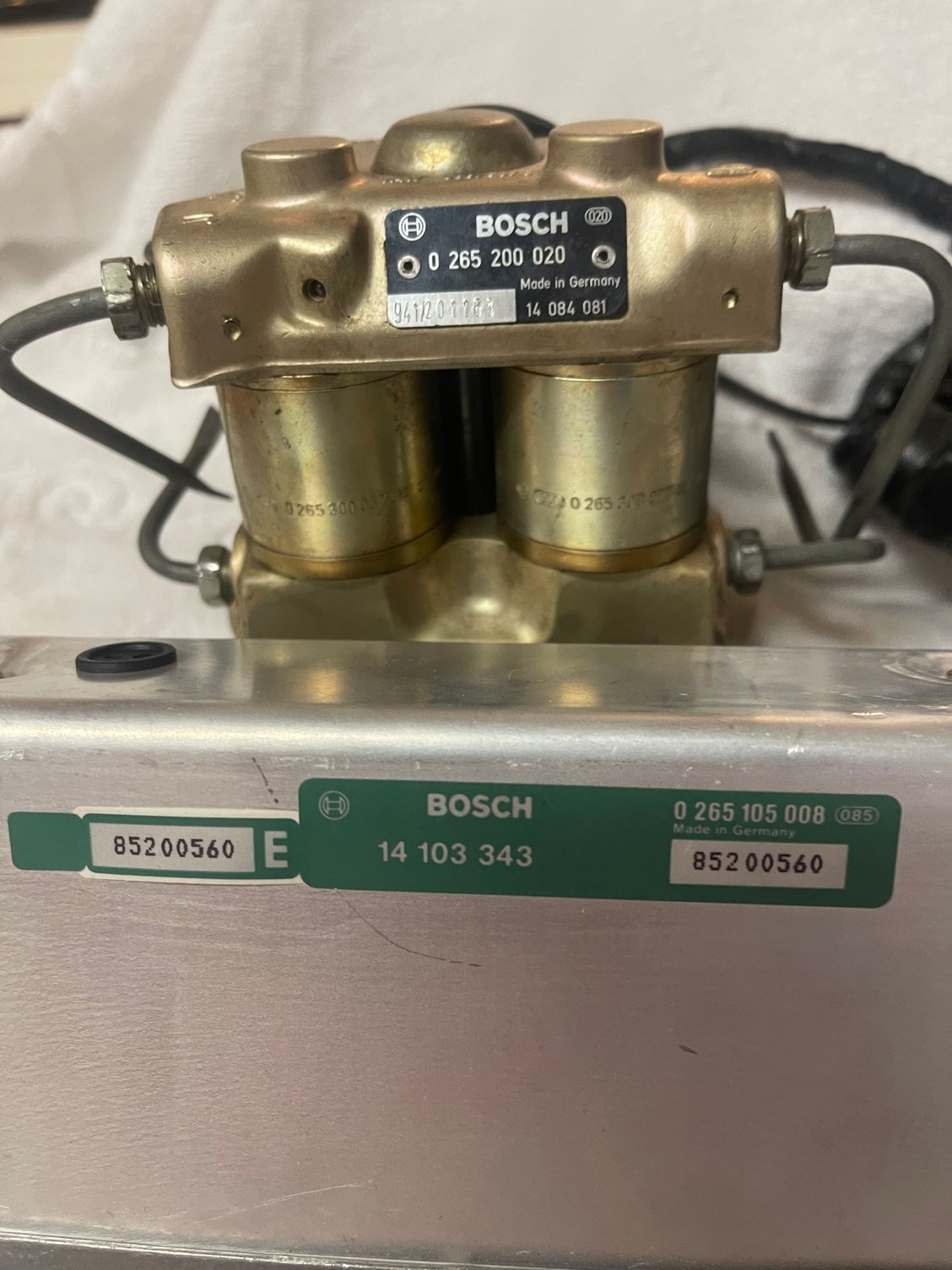 FS (For Sale) SOLD!! 89 ABS Brake Control Pump 265200020