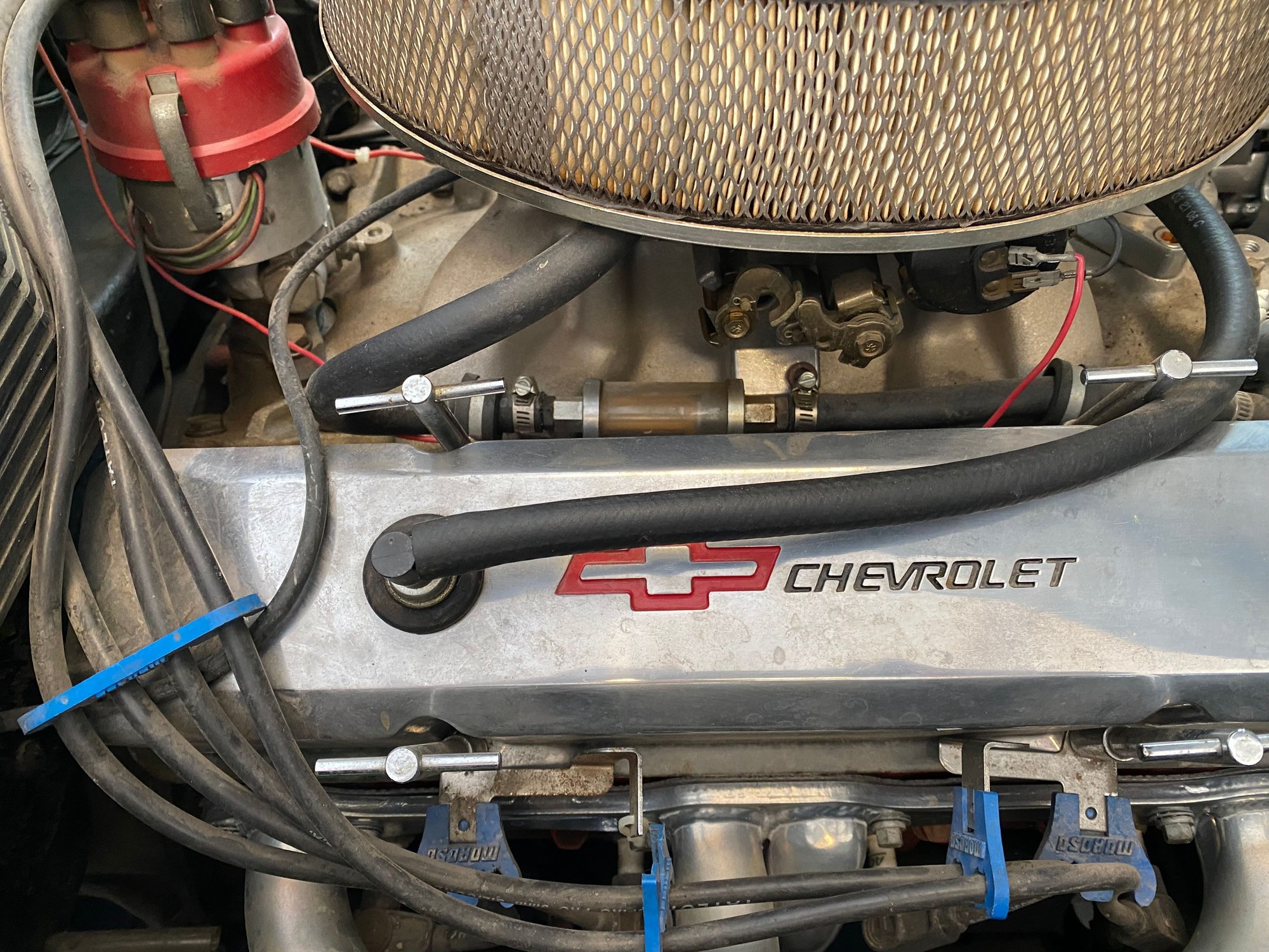 I hate these glass fuel filters. A fire waiting the happen.
