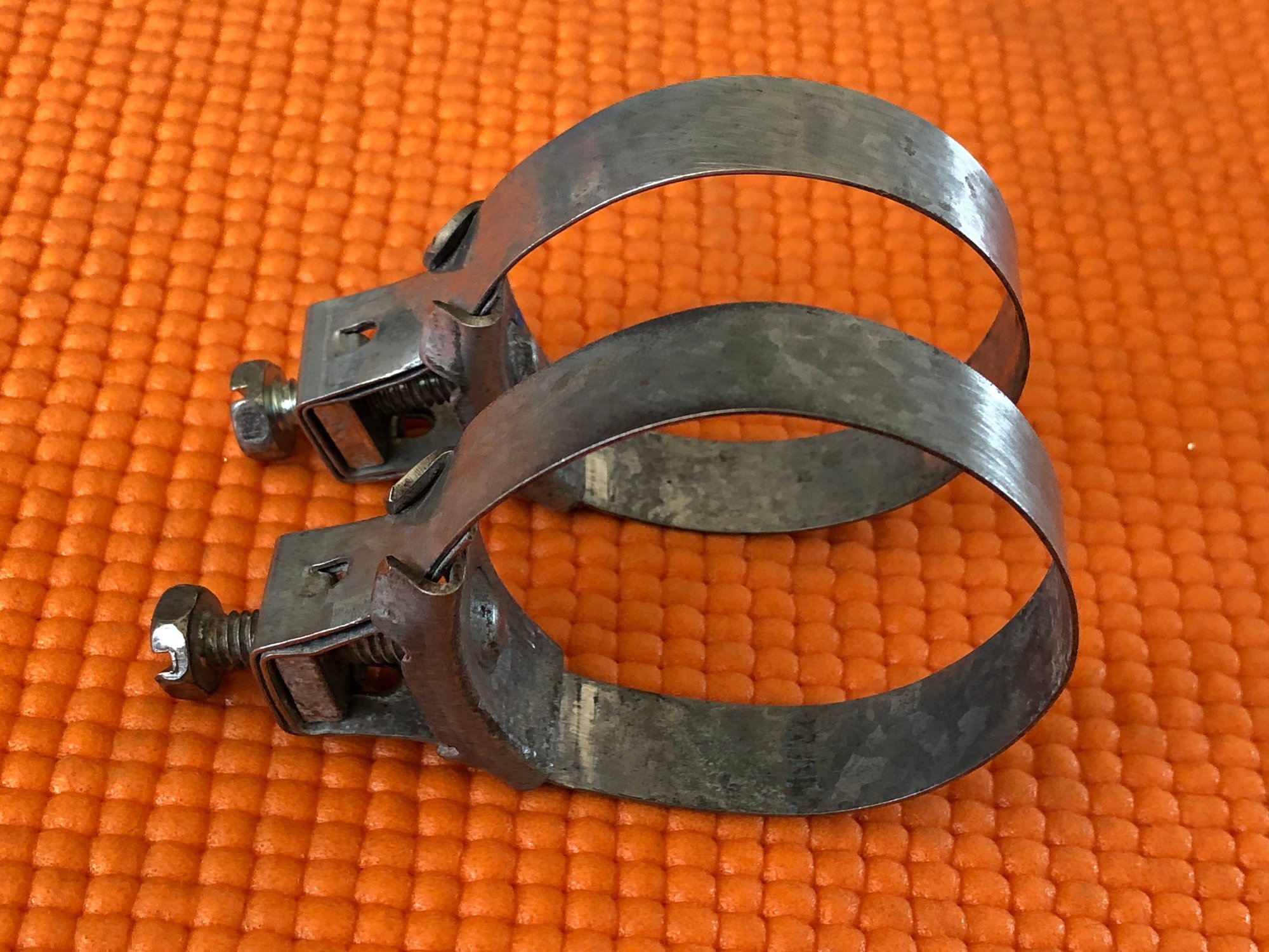 FS (For Sale) Original Wittek 2 1/16 Upper Radiator Hose Clamps