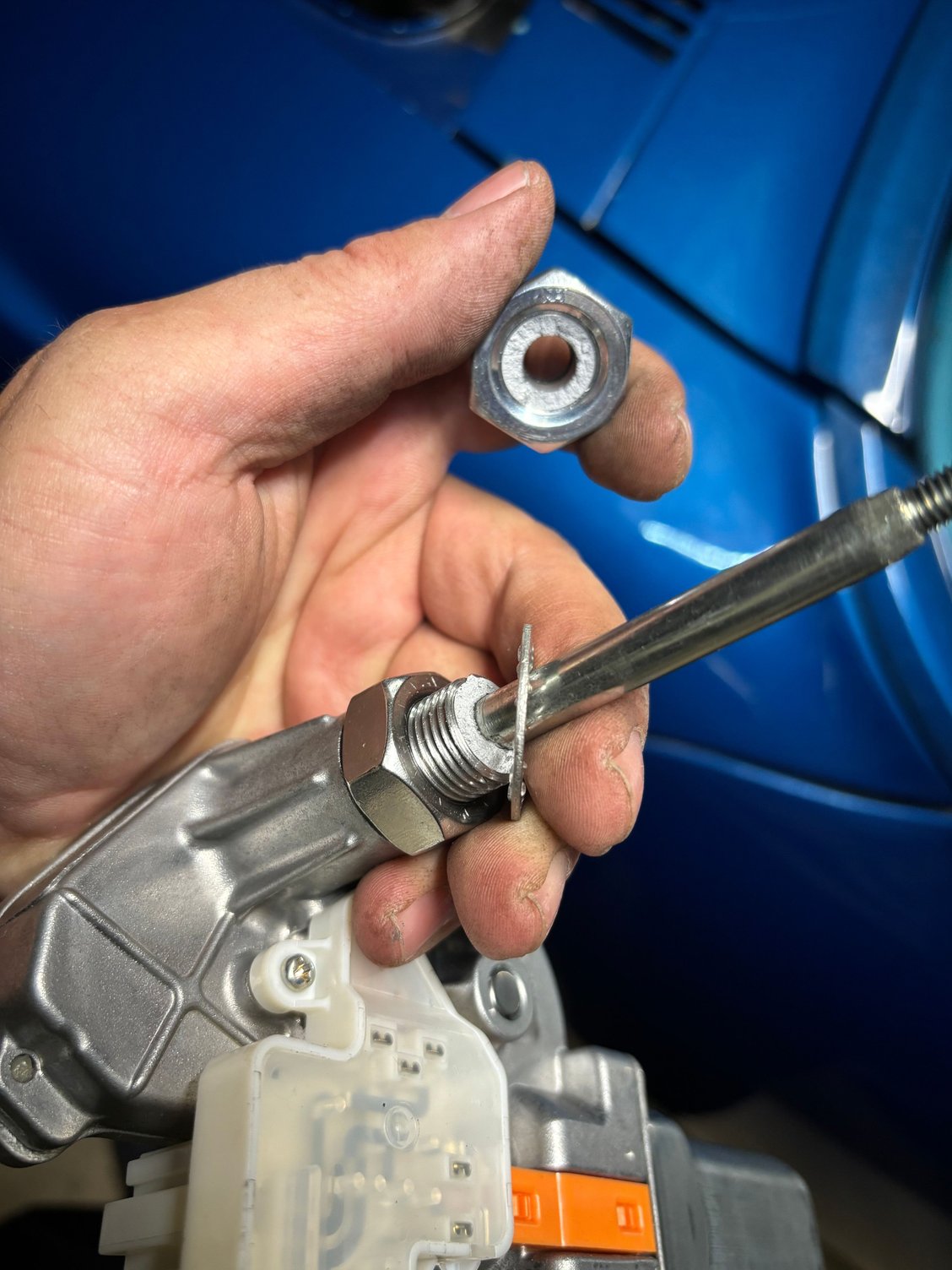 And of course if you give a guy a shiny new 5/8 wrench, he�s going to go all gorilla-mode and snap off the� whatever this thing is called. 