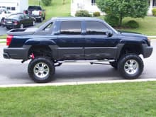 avalanche 12 inch lift, 40&quot; tires