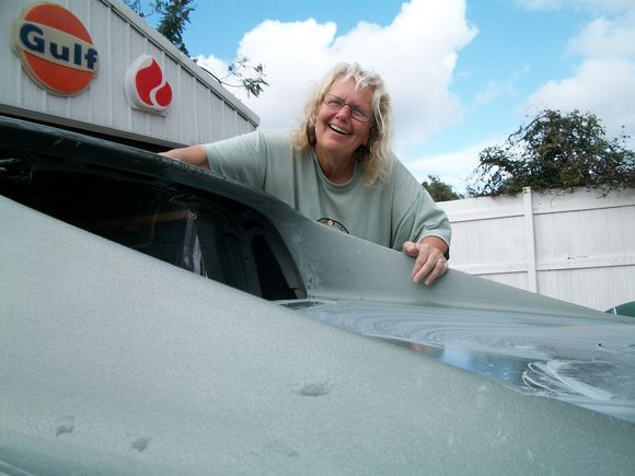 She says she HATES wet sanding. But she LOVES the Vette. It`s a struggle for her!