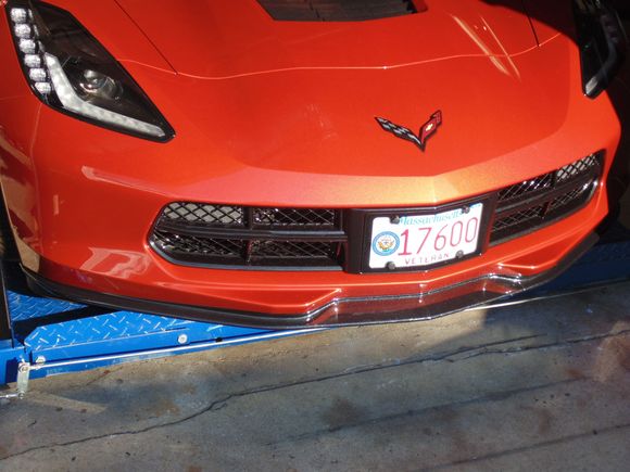 GM Z06 Stage I splitter painted carbon flash metallic