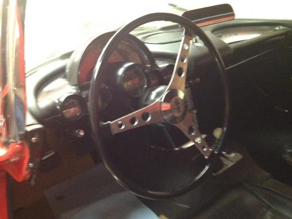 6500 rpm tach!