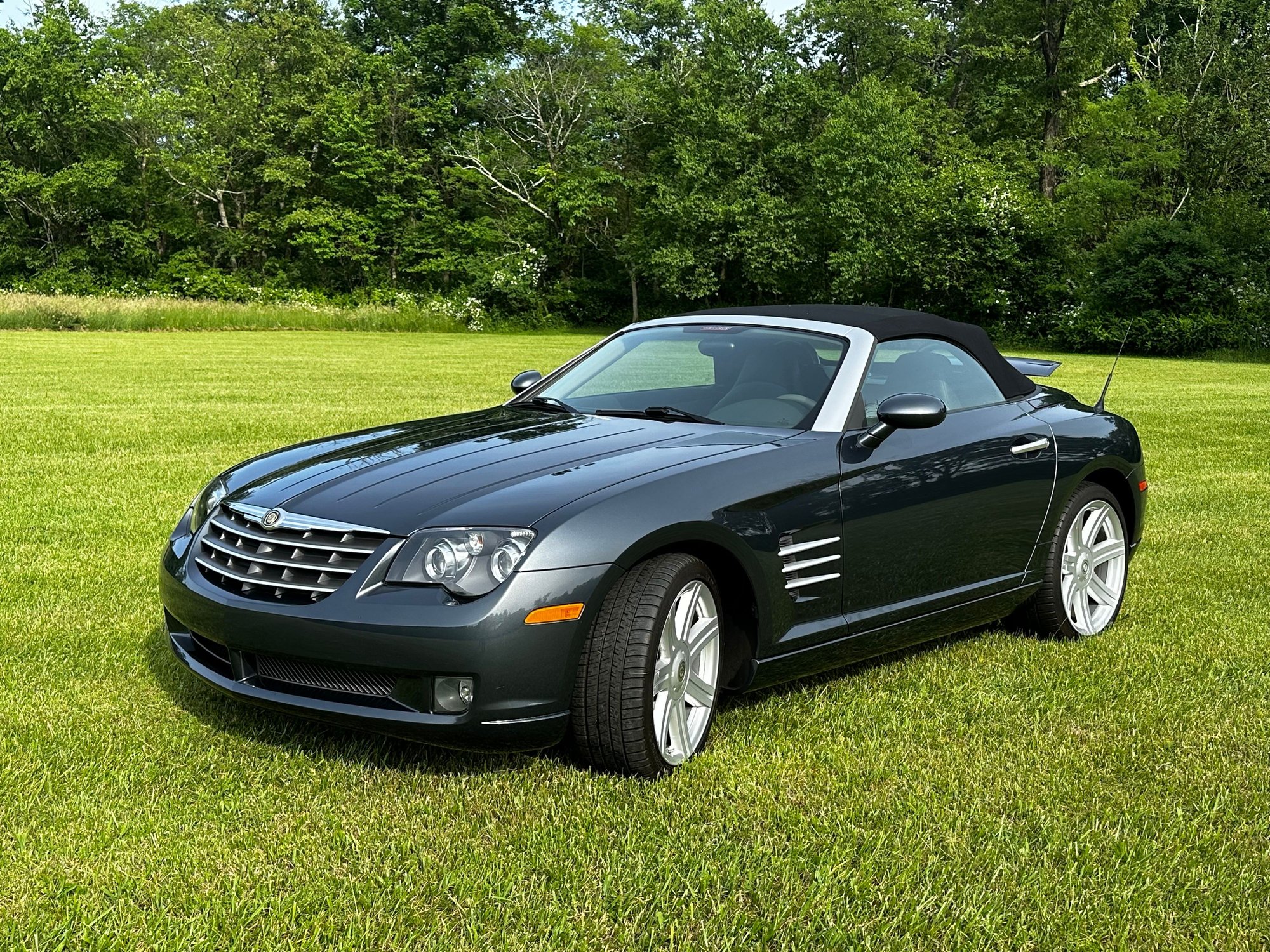 2006 Chrysler Crossfire - 2006 Crossfire Limited Roadster, 2nd owner, 7000 miles, as great as it sounds! - Used - VIN 1C3AN65L36X068308 - 6 cyl - 2WD - Manual - Convertible - Other - Smithsburg, MD 21783, United States