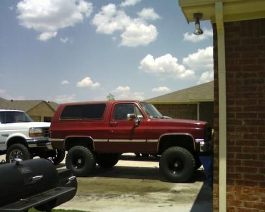 1986 k5 6in lift on 35s, hunting truck