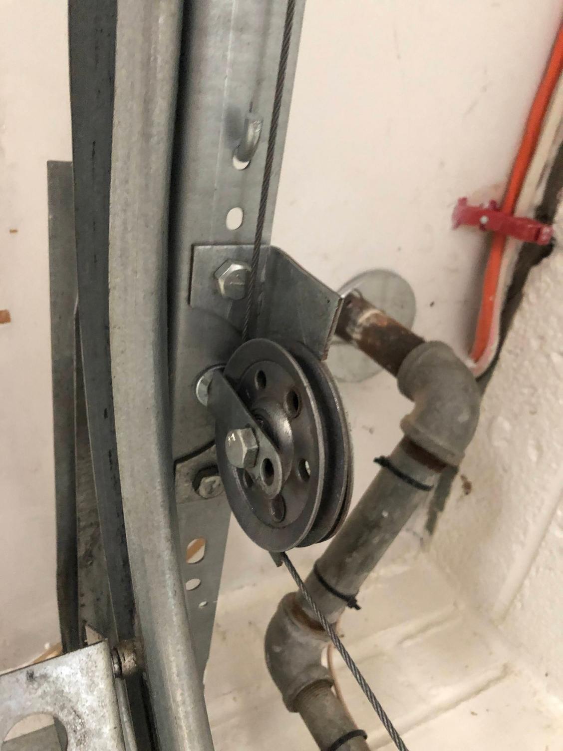 Garage Door pulley identification for replacement
