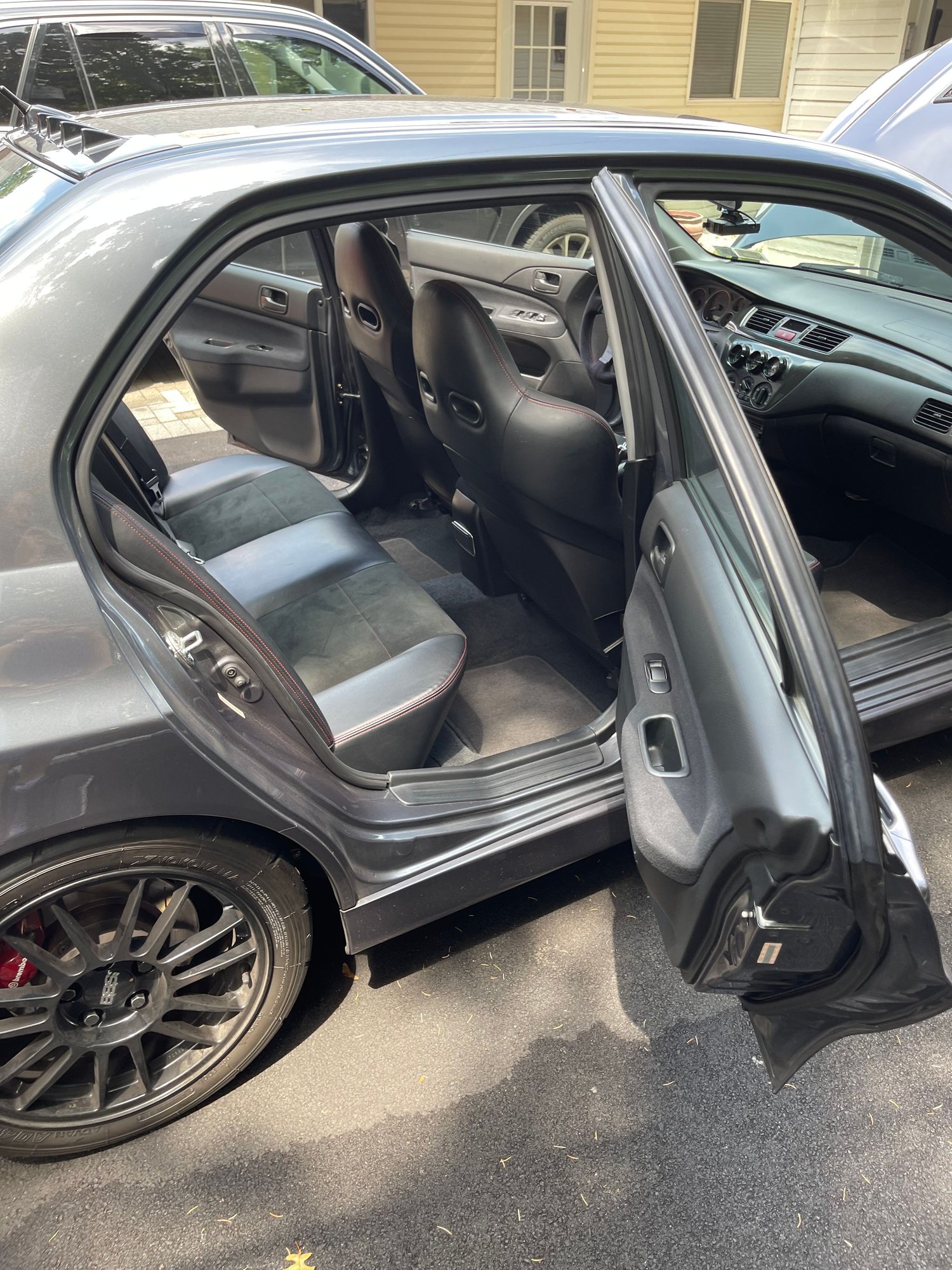 2006 Mitsubishi Lancer Evolution - Mint 06 evo 9 MR-SE only 43k on clock - Used - VIN JA3AH86C16U068837 - 43,000 Miles - 4 cyl - AWD - Manual - Sedan - Gray - Long Island, NY 11706, United States