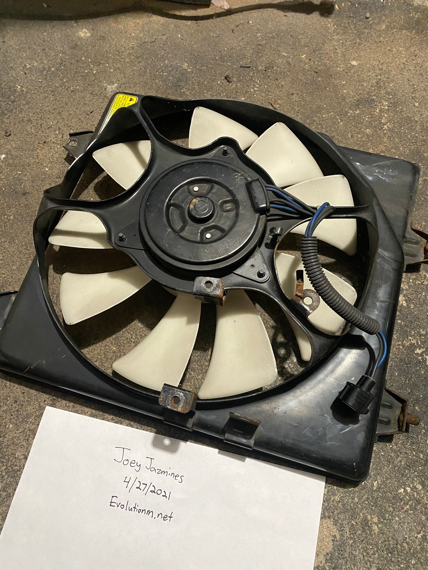 Miscellaneous - Evo 8 radiator fan without module - Used - 2003 to 2006 Mitsubishi All Models - Selden, NY 11784, United States