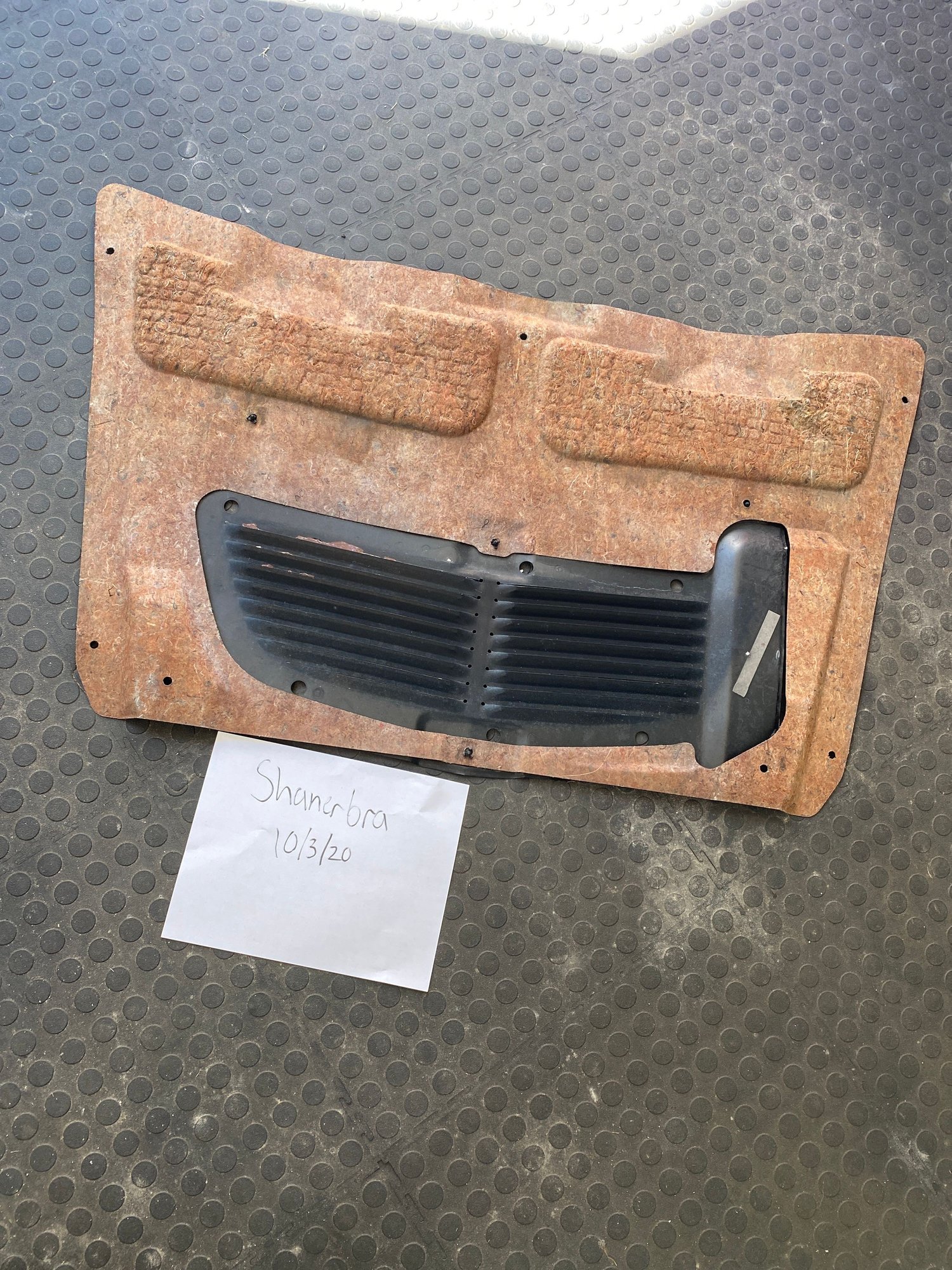 Exterior Body Parts - Evo 8-9 hood vent and insulator - Used - Parisppany, NJ 07054, United States