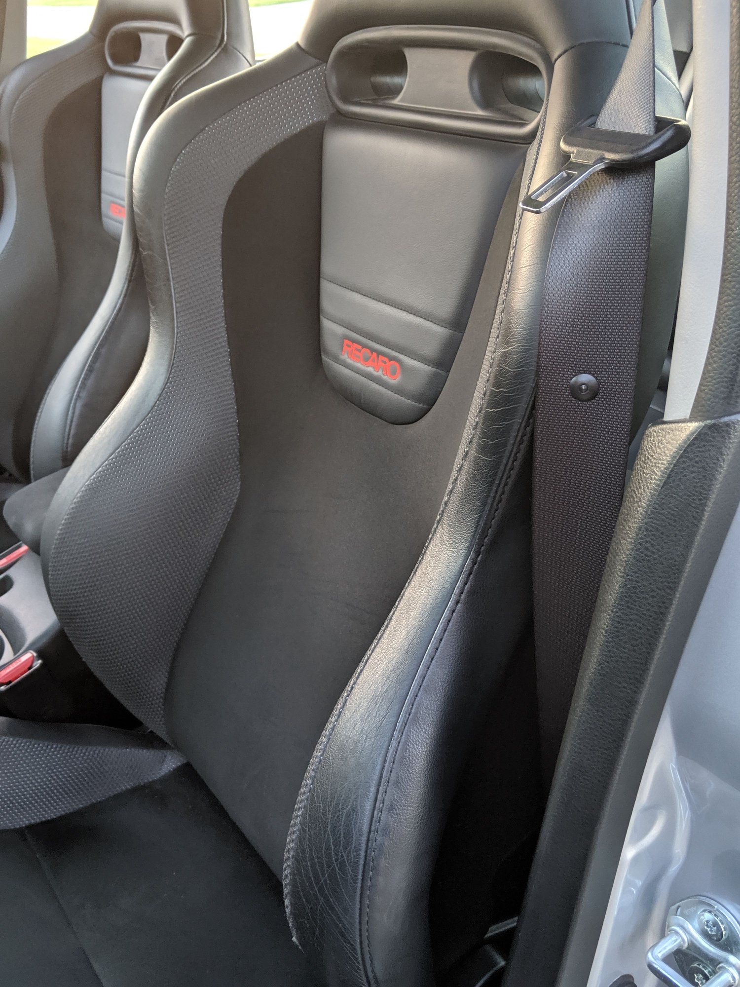 2006 Mitsubishi Lancer Evolution - 2006 Mitsubishi Lancer Evolution IX GSR - Apex Silver - Used - VIN JA3AH86C36U051697 - 66,554 Miles - 4 cyl - AWD - Manual - Sedan - Silver - Saginaw, MI 48603, United States