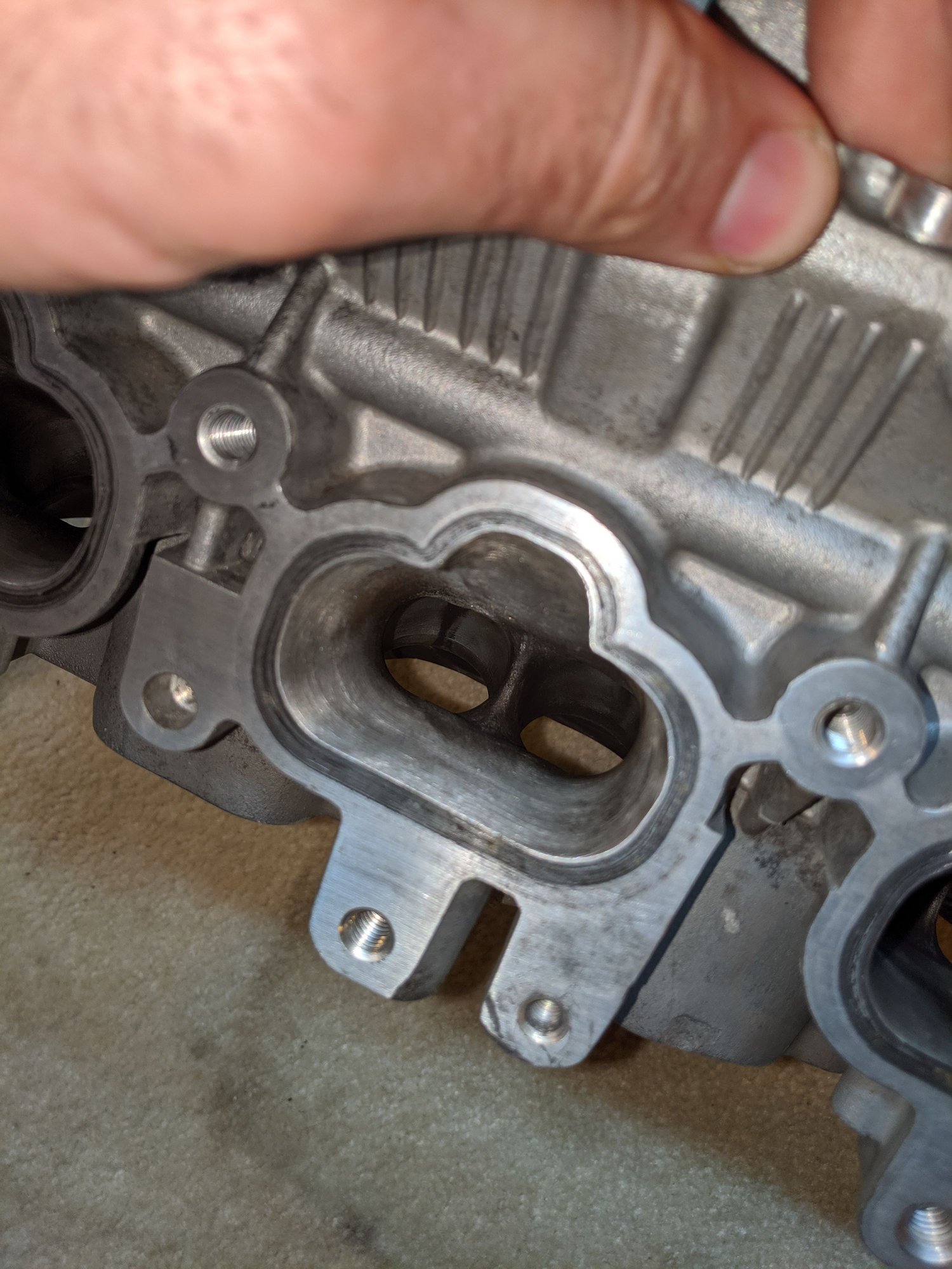 Engine - Internals - FS> Evo 9 Race ported bare head. - Used - 2006 Mitsubishi Lancer Evolution - Round Lake, IL 60073, United States