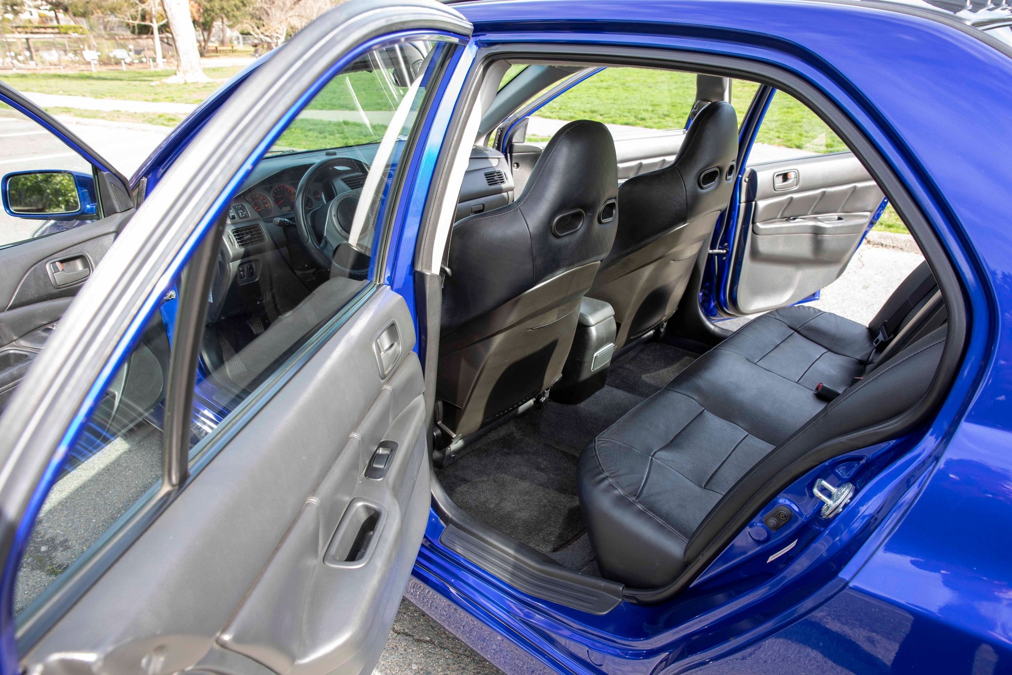 2005 Mitsubishi Lancer Evolution - 2005 Mitsubishi Evolution 8 SSL, Electric Blue, California Car - Used - VIN JA3AH86DX5U024441 - 4 cyl - AWD - Manual - Sedan - Blue - San Francisco, CA 94556, United States