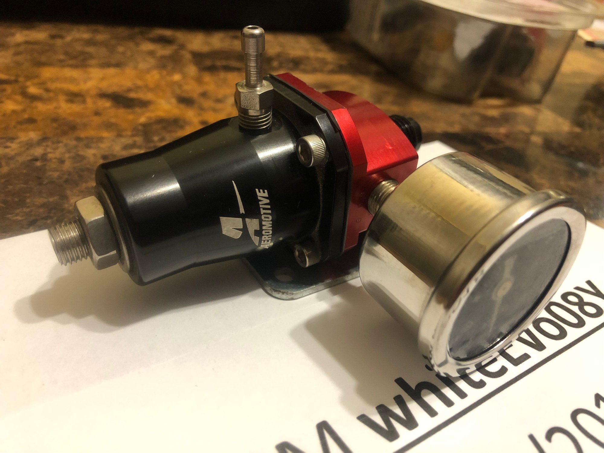 Engine - Intake/Fuel - Aeromotive EFI Bypass Fuel Pressure Regulator - Used - Windsor, ON N8S3M4, Canada