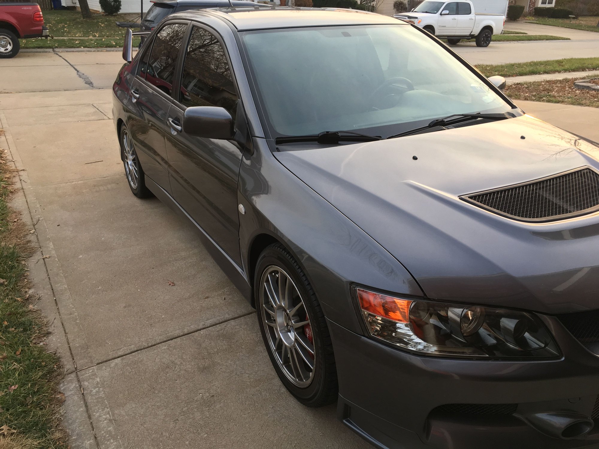 2006 Mitsubishi Lancer Evolution - 2006 Evolution IX SE (147k miles) - No Engine Mods, Garage Kept - Used - VIN JA3AH86CX6U066651 - 147,000 Miles - 4 cyl - AWD - Manual - Sedan - Gray - Wentzville, MO 63385, United States