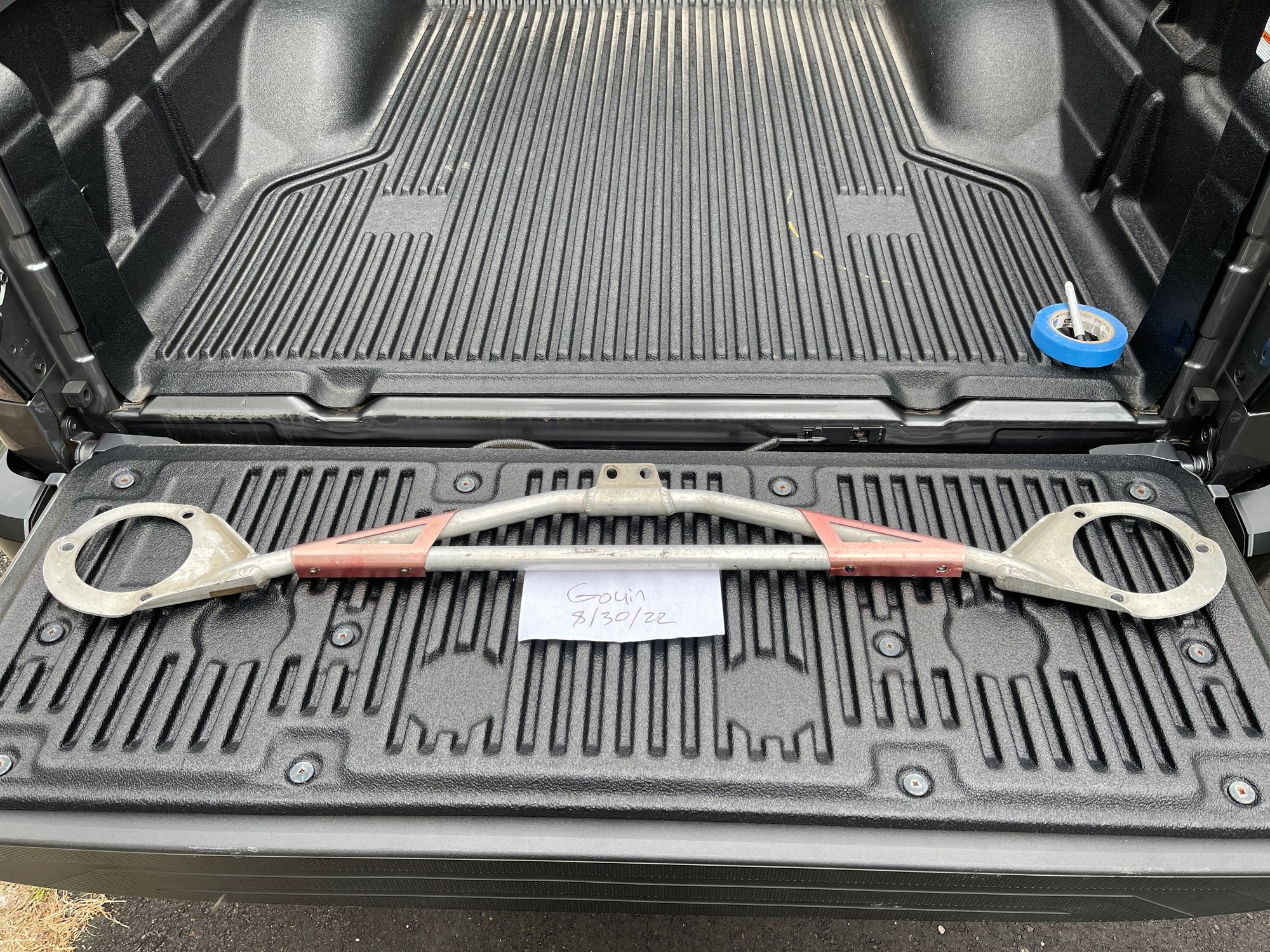 Steering/Suspension - Lightweight OEM Option Front Strut Bar - Used - 2003 to 2006 Mitsubishi Lancer Evolution - Bristol, CT 06010, United States