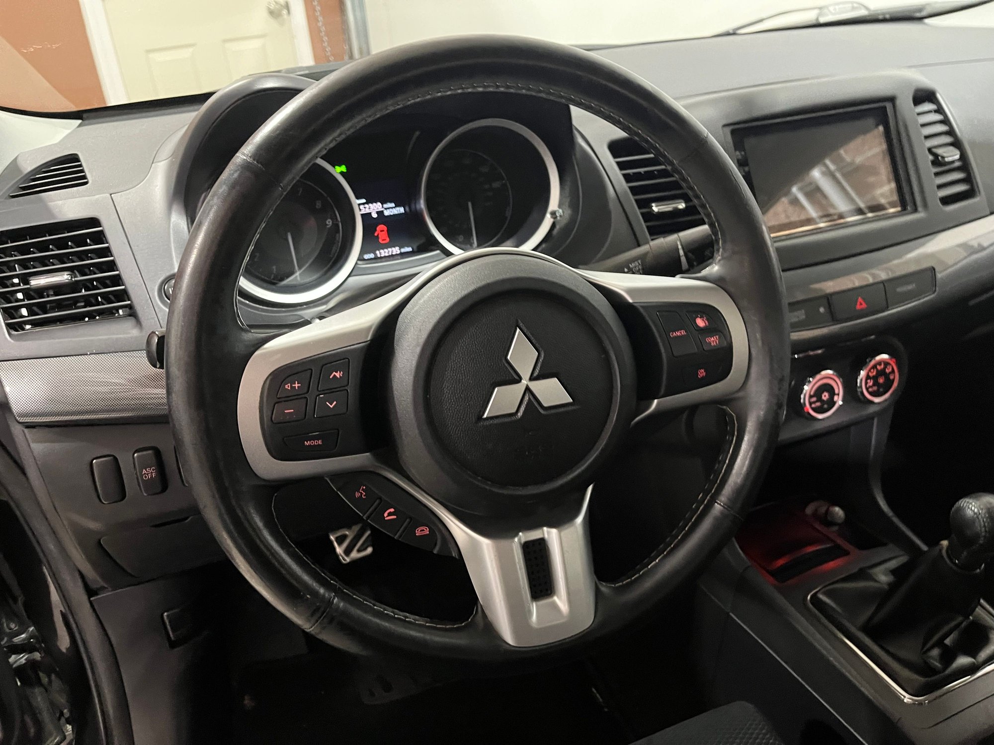 2010 Mitsubishi Lancer Evolution - 2010 Lancer Evolution stock one owner - Used - VIN Ja32w8fv3au031860 - 132,000 Miles - 4 cyl - Black - M, CT 06457, United States