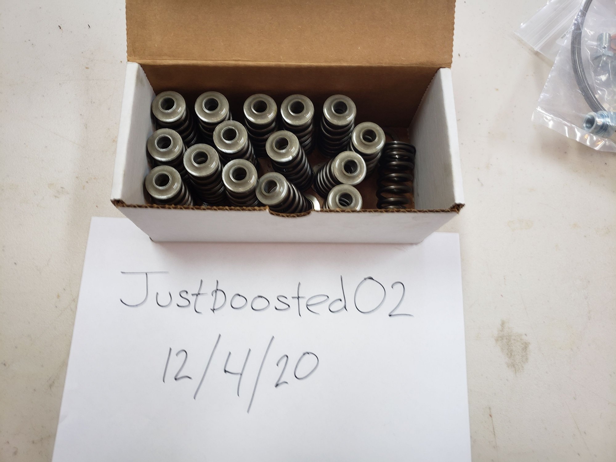 Engine - Internals - Evo 9 OEM springs and retainers - Used - 2003 to 2006 Mitsubishi Lancer Evolution - Brooklyn, CT 06234, United States