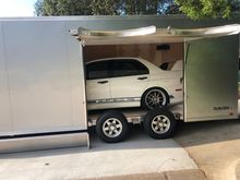 Sweet all aluminum trailer with side removal.  Loaded in 5 minutes. 