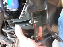 mounting the evo x fusible link to my bracket