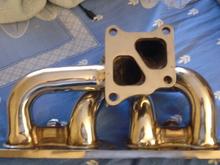 exhaust manifold