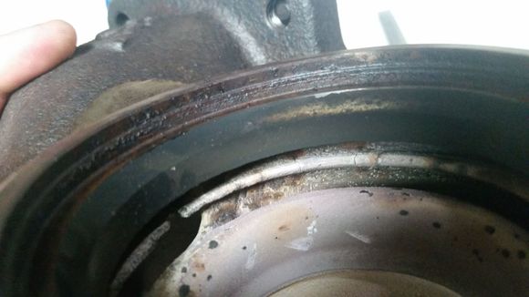 10.5 hotside crack, the large crack is on the middle bottom left of the pic.