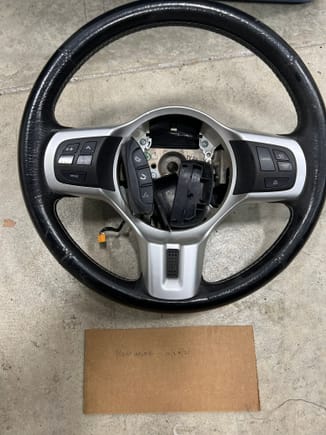 Oem steering wheel with buttons 