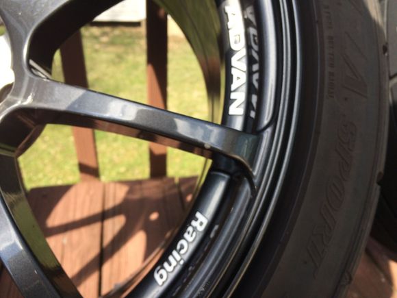 chip on spoke, passenger rear