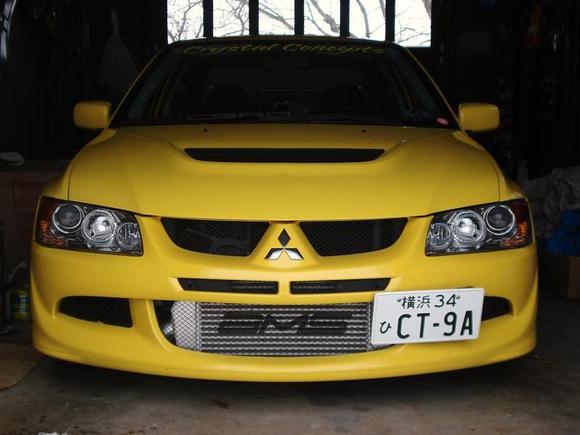 chillin in the garage