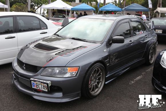 HellaFlush Approved! Aloha Kings 4 - 2/28/10

http://fatlace.com/hellaflush/theflushness/hellaflush-iv-hawaii.html