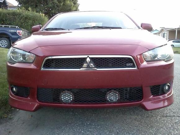 Bad Boy look.
2 x hid build in ballast
55watt 6000k
1x floodbeam and 1x spotbeam