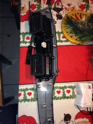 Installing carbon fiber vynl on my dash trim