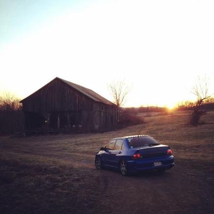 Photo opportunities en route to PA. This was in Flint Hill, VA.