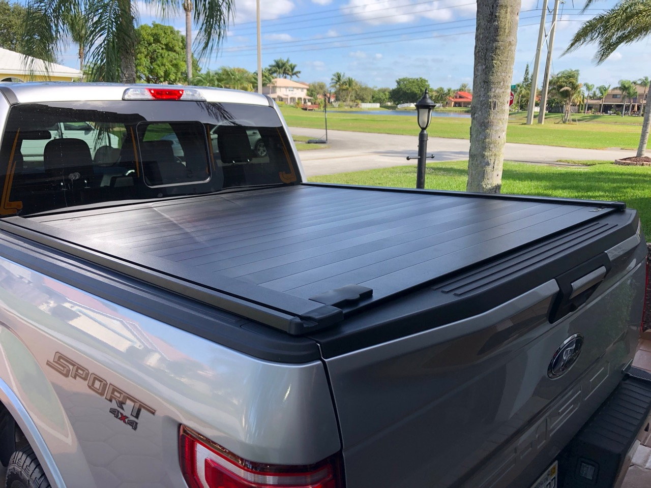 Roll N Lock Vs Retrax Or Gator Trax What Is The Best Tonneau Cover For Your Truck