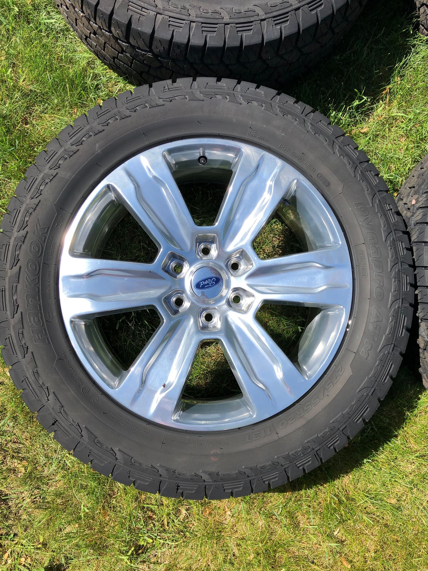 2018 Platinum OEM Wheels & Tires w/TPMS Like New - Ford F150 Forum