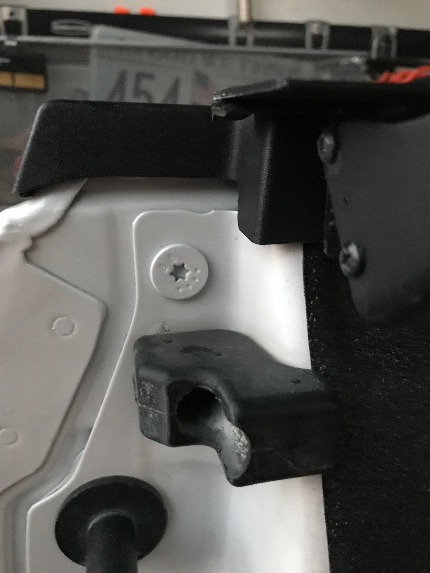 BAK Revolver Tailgate Seal - Ford F150 Forum - Community of Ford Truck Fans