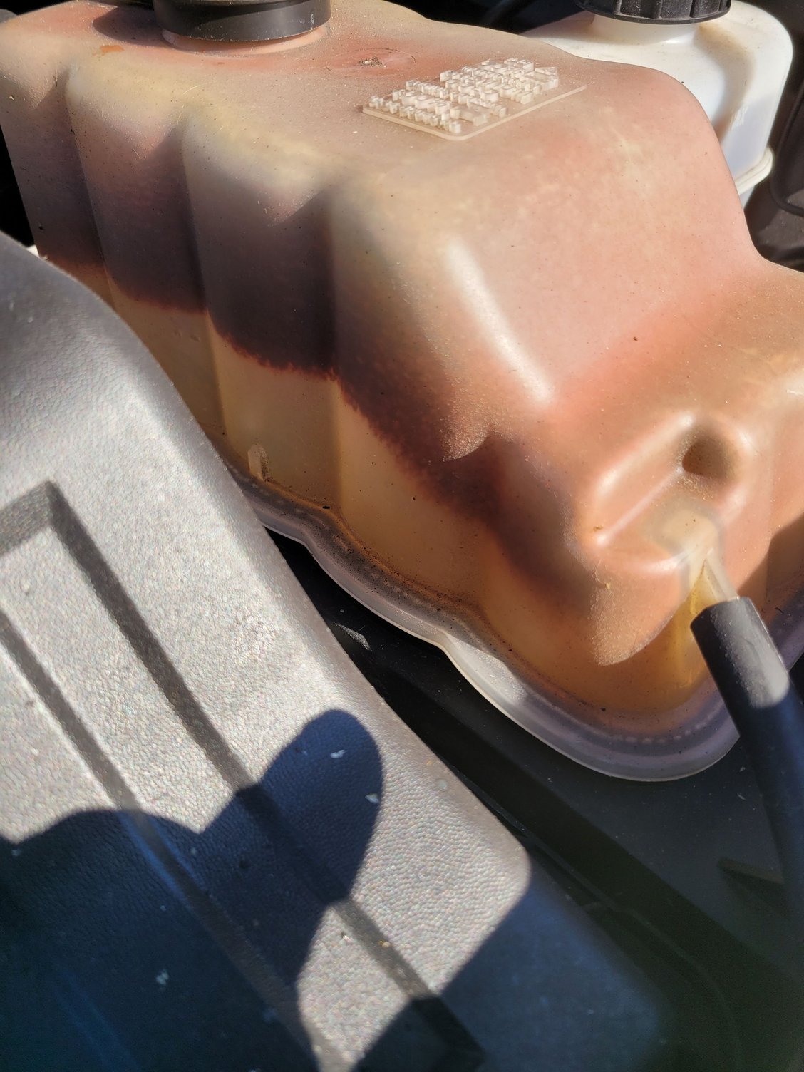 Weird coolant/reservoir issue. Need advice. Ford F150 Forum