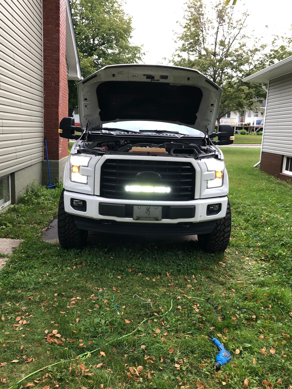 Light Bar Behind the Grill ( Pics Attached ) Ford F150 Forum