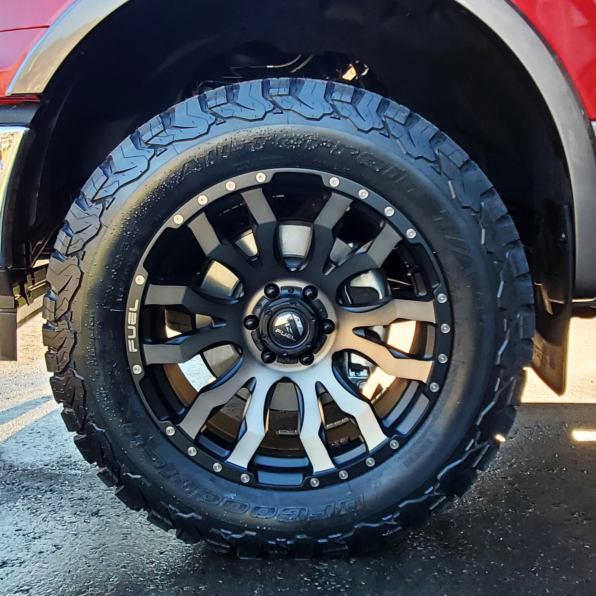 Fuel Blitz DDT and 5100s on my 2020 two tone - Ford F150 Forum ...