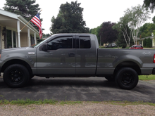 before my leveling kit