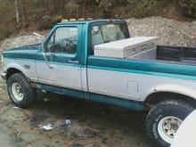 the old ford. 2&quot; body lift 33 12.5s