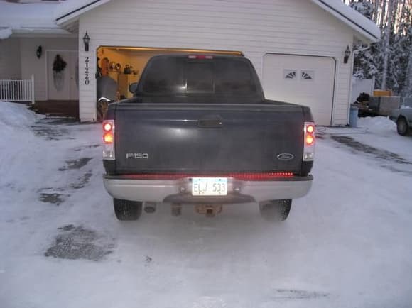 Light bar looks crooked but truck aint level