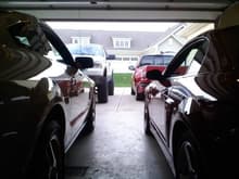2 mustangs, 2 F150s
In this pic my mirror on my f150 looks about same height as roof on the lightning