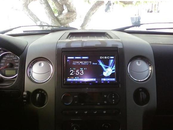Alpine IVA-W505 indash multi-media