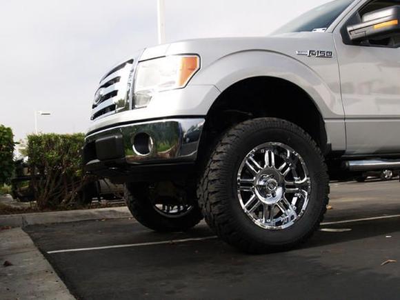 09F150LIFTED08