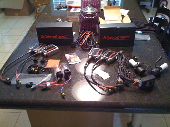Xentec H13 and 9145/H10 5000k  HID kit with fog light relay