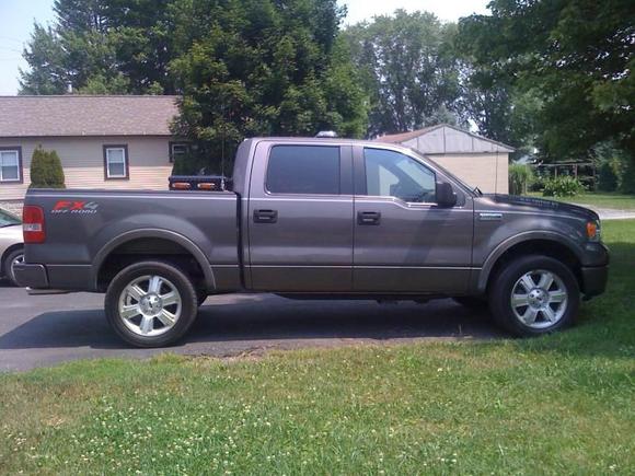 Before leveling kit